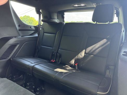 Used 2021 GMC Yukon SLT w/ SLT Luxury Plus Package AWD/4WD image 24