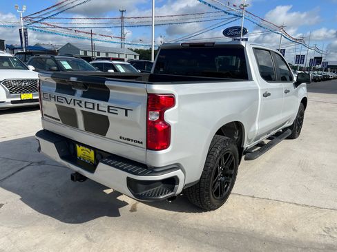 Used 2022 Chevrolet Silverado 1500 Custom w/ Rally Edition RWD image 3