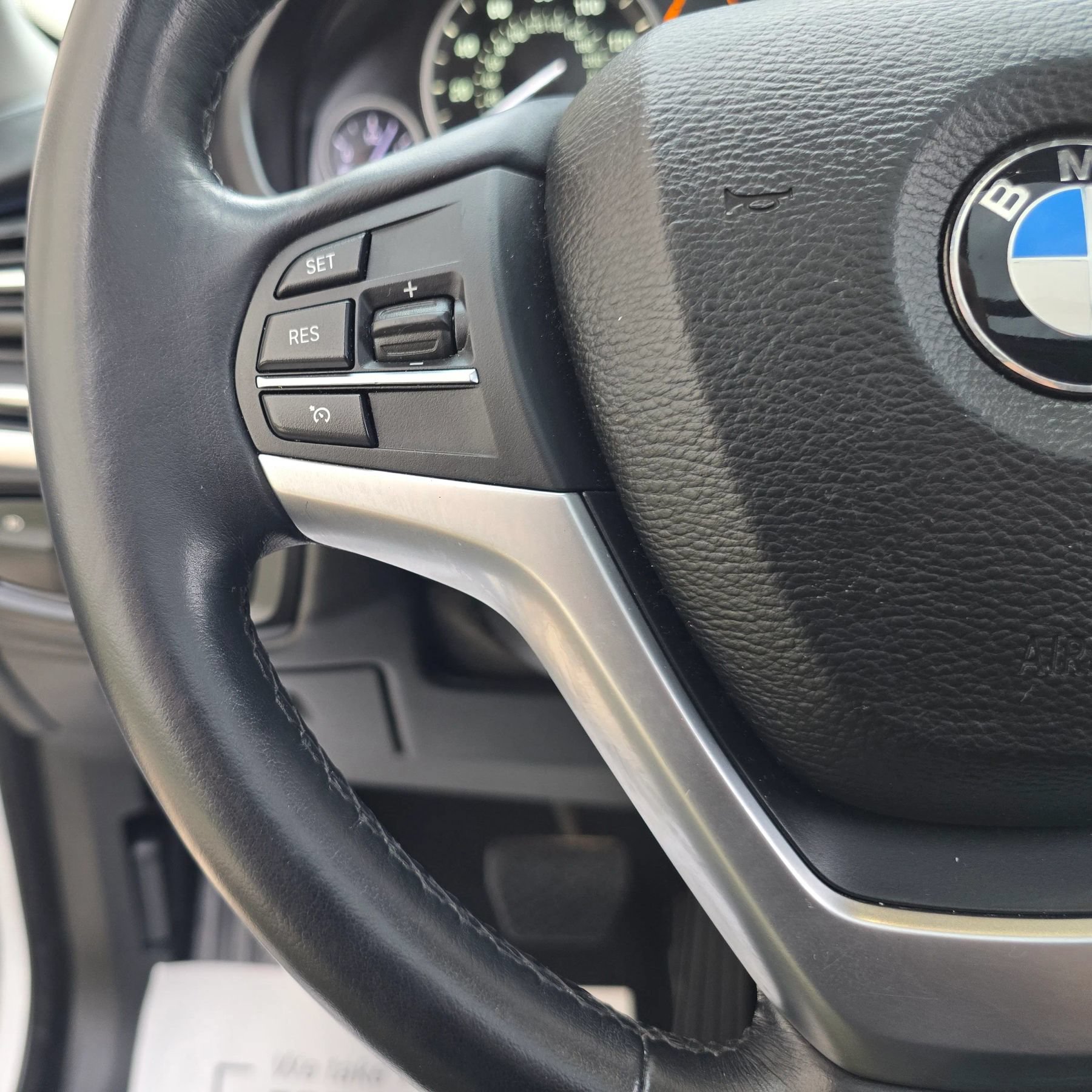 Used 2015 BMW X5 xDrive50i AWD/4WD image 31