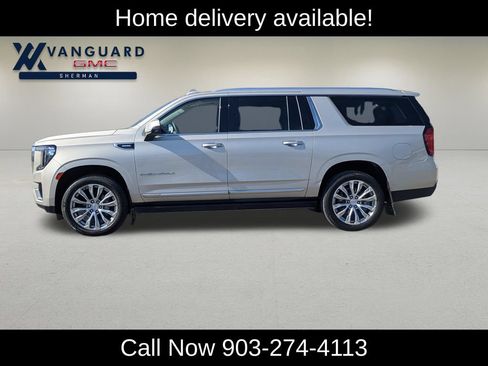 Used 2023 GMC Yukon XL Denali AWD/4WD image 4