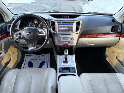 Used 2012 Subaru Outback 2.5i Limited image 9