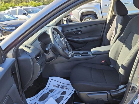 New 2025 Nissan Sentra S image 3