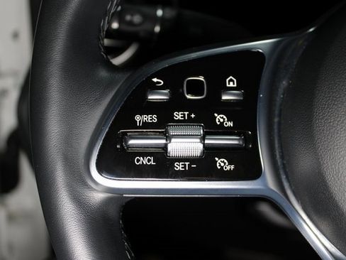 Used 2023 Mercedes-Benz GLC 300 GLC 300 Coupe image 19