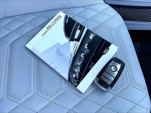 Certified 2023 Ford Escape SE w/ PHEV Premium Package image 14