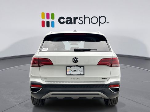 Used 2023 Volkswagen Taos SE image 4