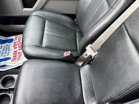 Used 2015 Ford F150 XLT w/ Equipment Group 302A Luxury image 33