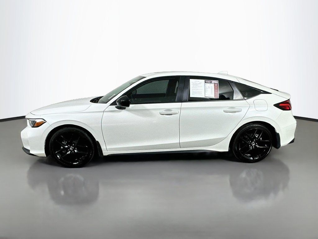 Used 2025 Honda Civic Sport image 5