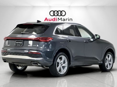 Used 2025 Audi Q5 Premium Plus w/ Premium Plus image 5