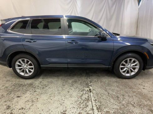 Used 2025 Honda CR-V EX-L image 5