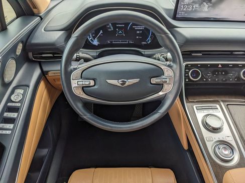 Used 2023 Genesis GV80 2.5T AWD/4WD image 16