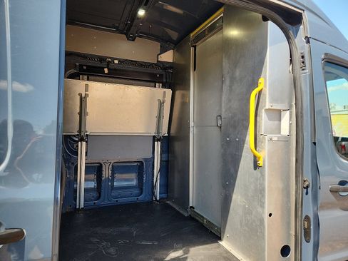 Used 2020 Ford Transit 250 148 High Roof Extended RWD image 9