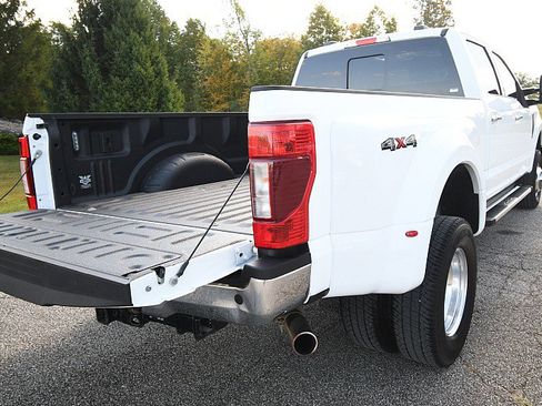 Used 2020 Ford F350 XLT image 26