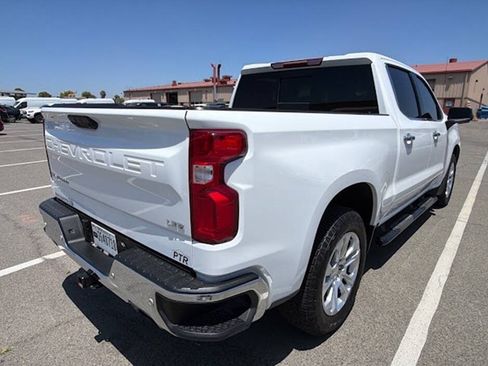 Used 2023 Chevrolet Silverado 1500 LTZ w/ LTZ Convenience Package II AWD/4WD image 8