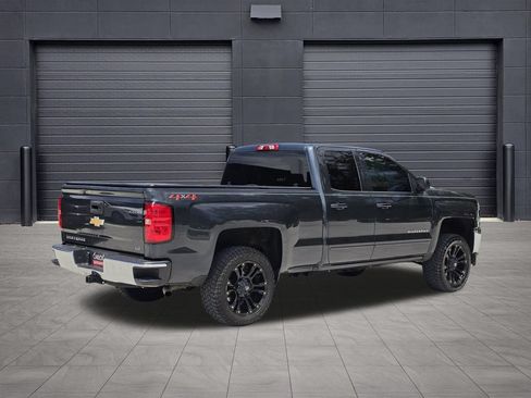 Used 2019 Chevrolet Silverado 1500 LT w/ All Star Edition AWD/4WD image 5