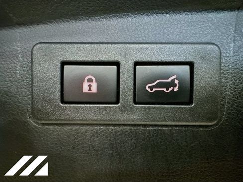 Used 2022 Subaru Outback Premium AWD/4WD image 29