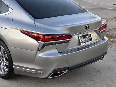 Certified 2019 Lexus LS 500 F Sport image 16