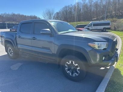 Used 2022 Toyota Tacoma TRD Off-Road w/ Black Out Package (TMS)