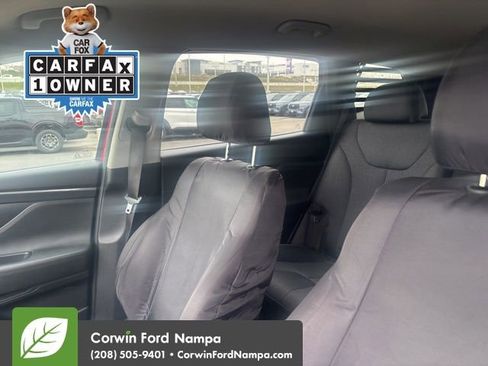 Used 2023 Hyundai Santa Fe SEL image 16