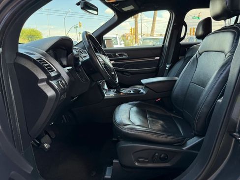 Used 2019 Ford Explorer Limited w/ Class III Trailer Tow Package FWD image 41