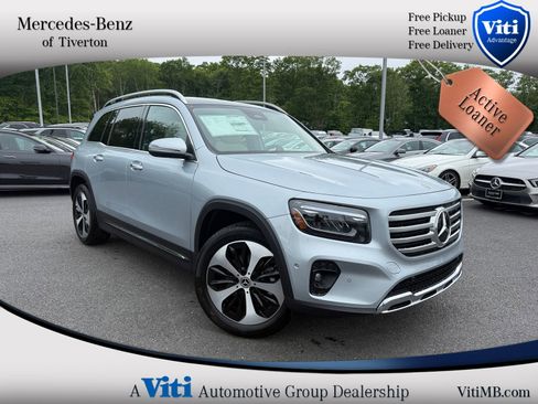 Used 2025 Mercedes-Benz GLB 250 4MATIC image 1