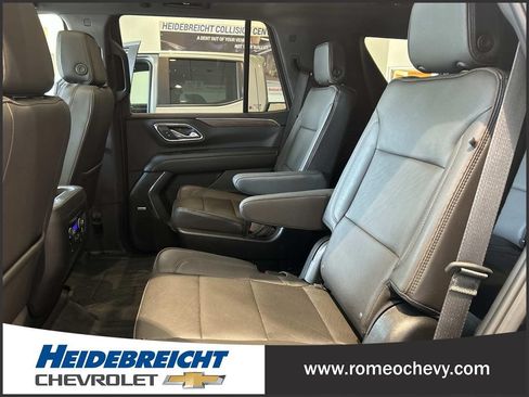 Used 2023 Chevrolet Tahoe High Country w/ Premium Package AWD/4WD image 12