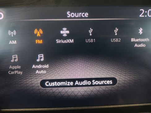 Used 2024 Nissan Rogue S FWD image 3