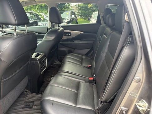 Used 2017 Nissan Murano Platinum AWD/4WD image 16