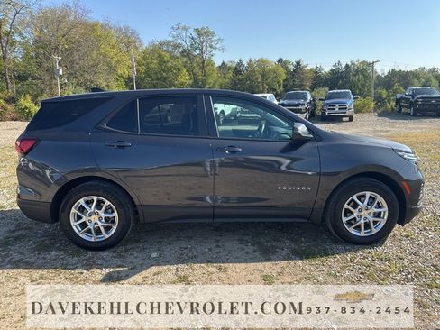 Used 2022 Chevrolet Equinox LS w/ LS Convenience Package image 6