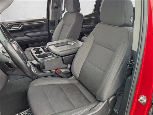 Used 2025 Chevrolet Silverado 1500 LT image 17