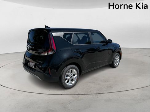New 2025 Kia Soul LX image 4