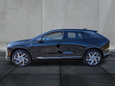 New 2026 Cadillac Optiq Luxury 2 image 6