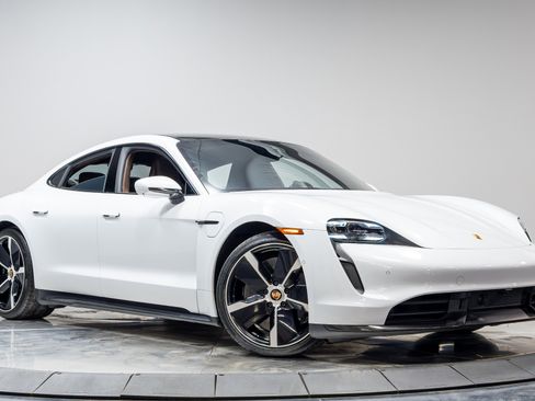 Used 2020 Porsche Taycan Turbo S AWD/4WD image 53