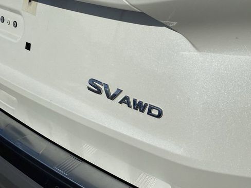 Used 2023 Nissan Rogue SV image 27