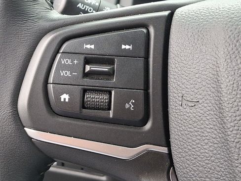 Used 2025 Honda Ridgeline Sport image 20