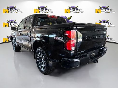 Used 2024 Chevrolet Colorado Z71 w/ Z71 Convenience Package 2 AWD/4WD image 6