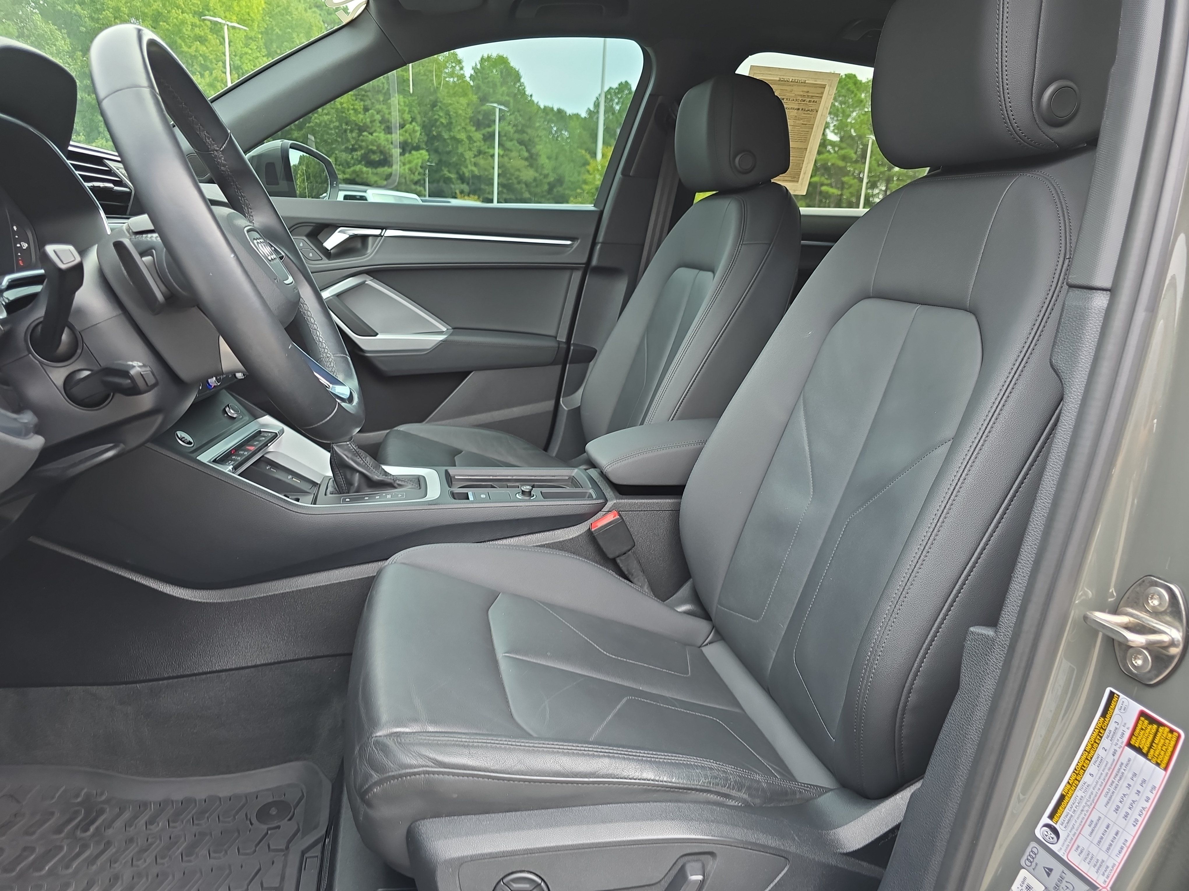 Used 2021 Audi Q3 2.0T Premium Plus w/ Premium Plus Package AWD/4WD image 15