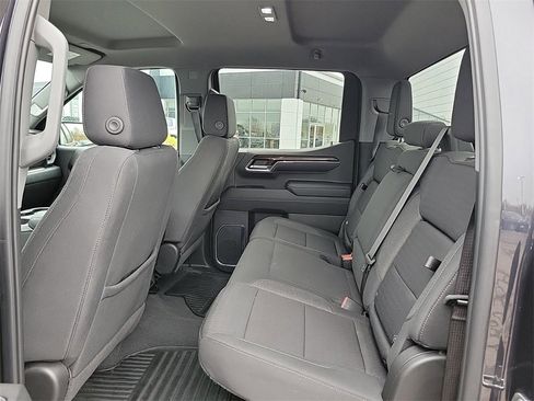 Used 2024 GMC Sierra 1500 Elevation image 11