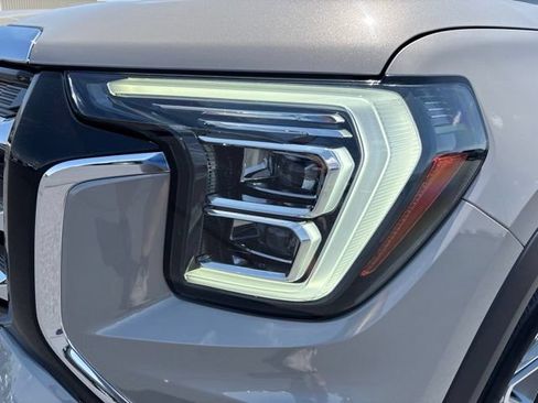 Used 2026 GMC Terrain Elevation AWD/4WD image 9