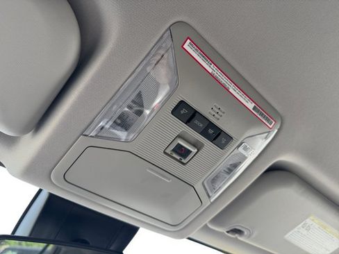 Certified 2023 Toyota RAV4 LE AWD/4WD image 20