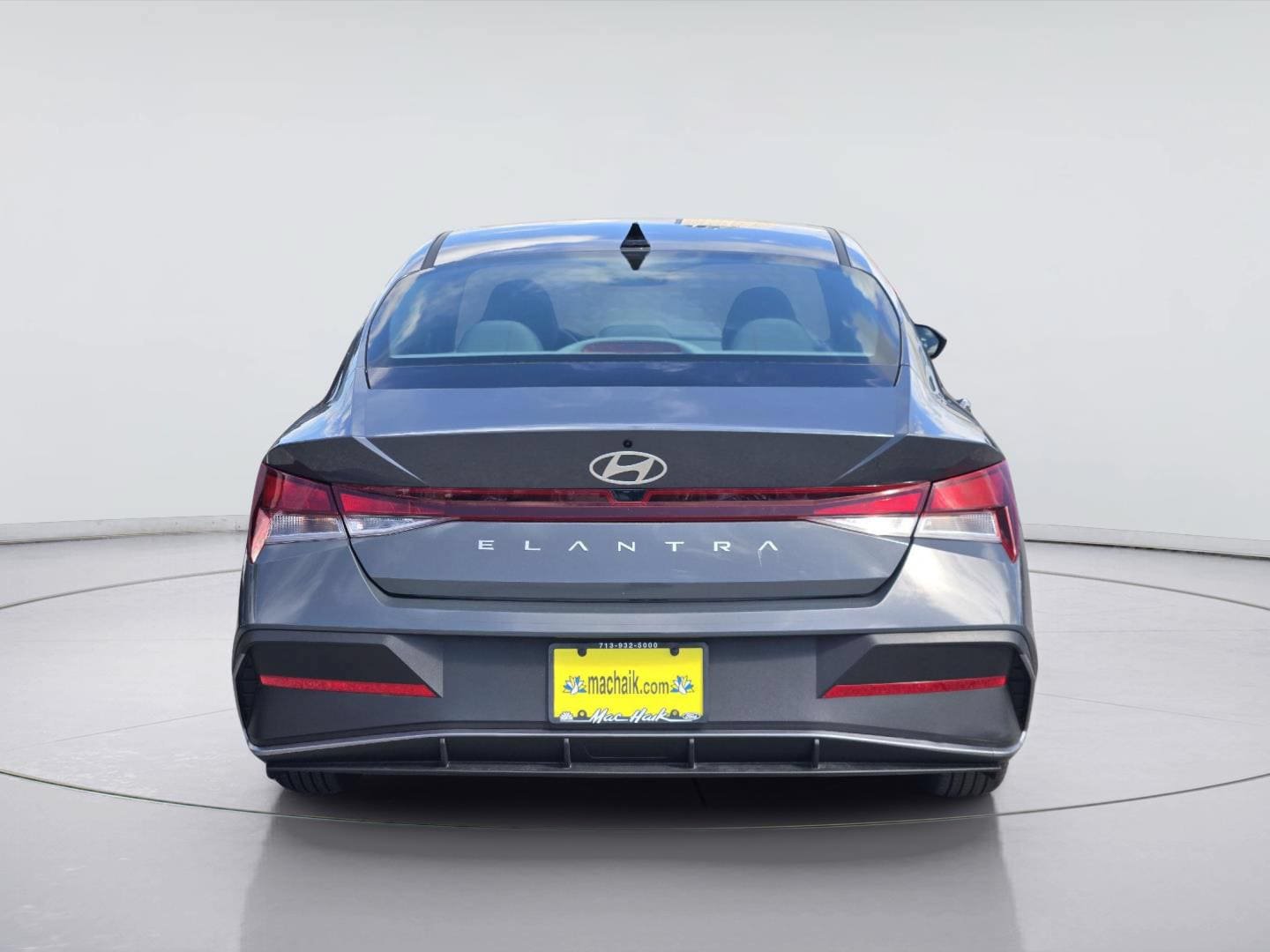 Used 2026 Hyundai Elantra SE w/ Cargo Package FWD image 7
