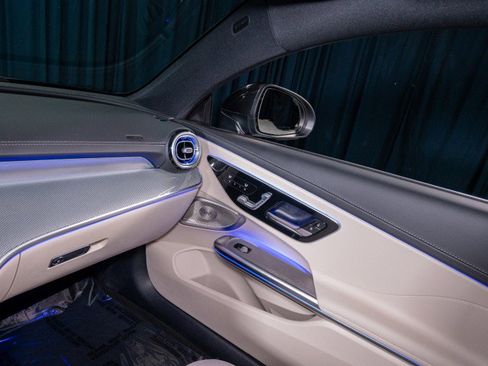 New 2026 Mercedes-Benz CLE 300 4MATIC Coupe image 21