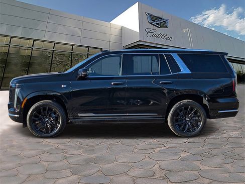 New 2026 Cadillac Escalade Luxury w/ Touring Package image 2