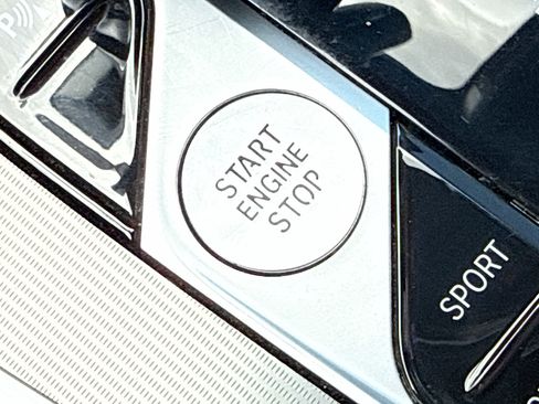 Used 2021 BMW X6 sDrive40i w/ Convenience Package image 37