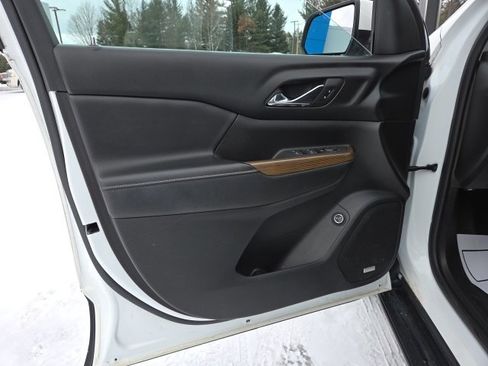 Used 2018 GMC Acadia SLE image 87