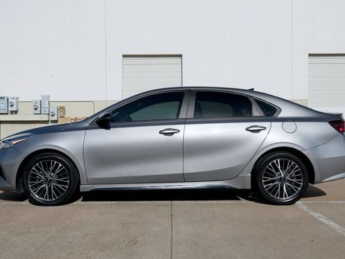 Used 2024 Kia Forte GT-Line FWD image 15