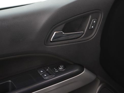 Used 2020 Chevrolet Colorado LT w/ Colorado RST Special Edition image 16