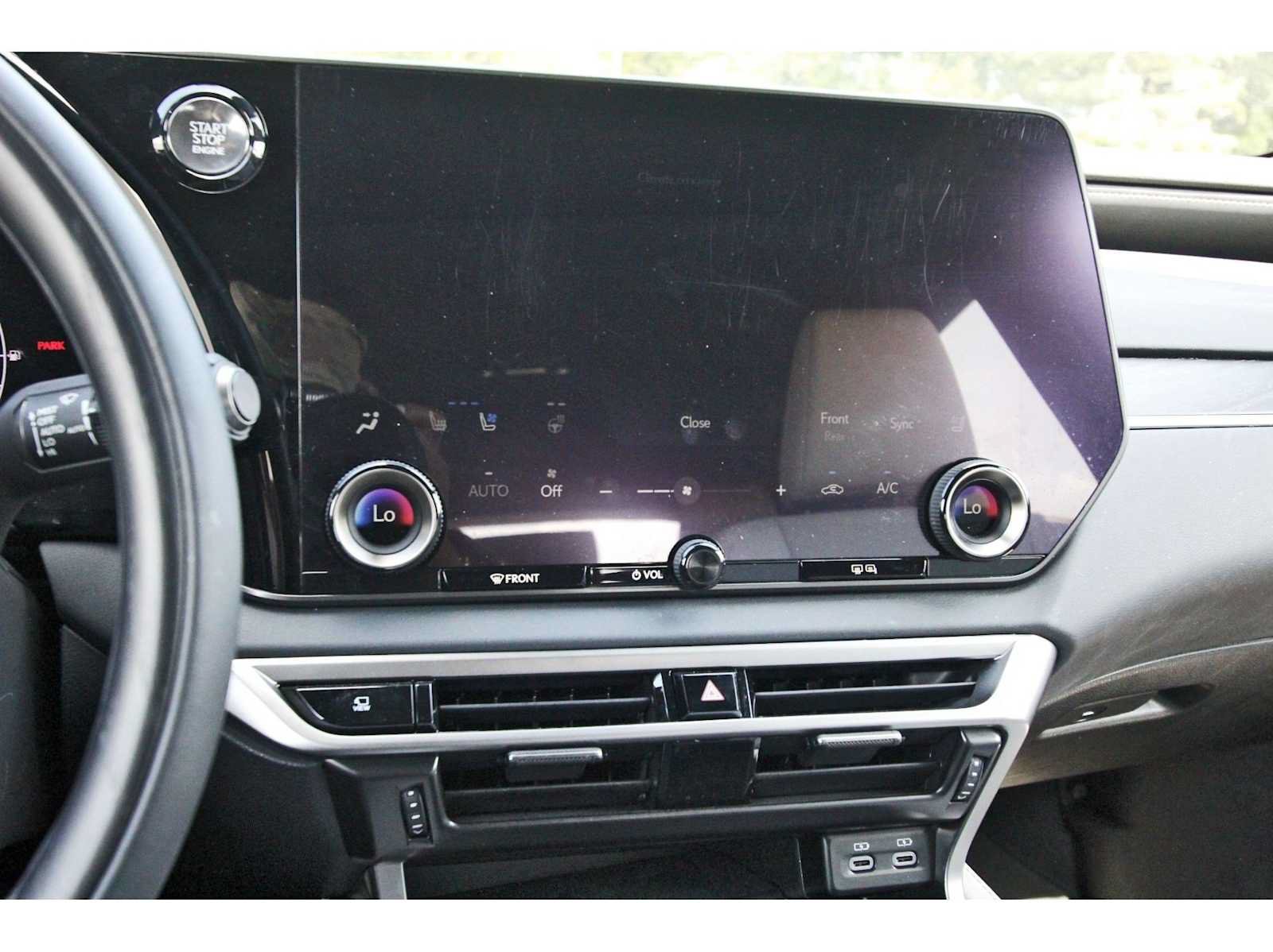 Used 2024 Lexus RX 350 Premium w/ Convenience Package FWD image 23