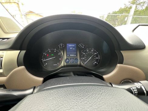 Used 2018 Lexus GX 460 w/ Navigation Package AWD/4WD image 20