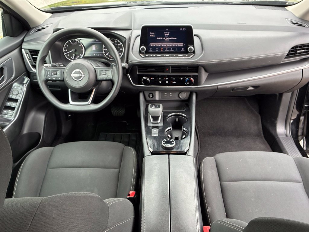 Used 2024 Nissan Rogue S AWD/4WD image 44