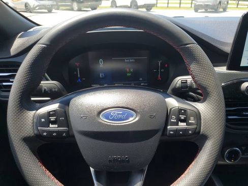 Used 2025 Ford Escape ST-Line FWD image 21